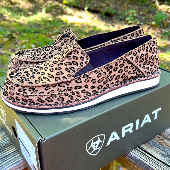 ARIAT CRUISER LIKELY LEOPARD PRINT Women’s sz 11 style #10040355 NWT - Picture 6 of 10